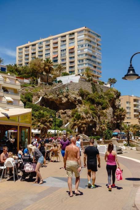 Sunset Beach Charming Apartment With Jacuzzi Torremolinos Eksteriør bilde